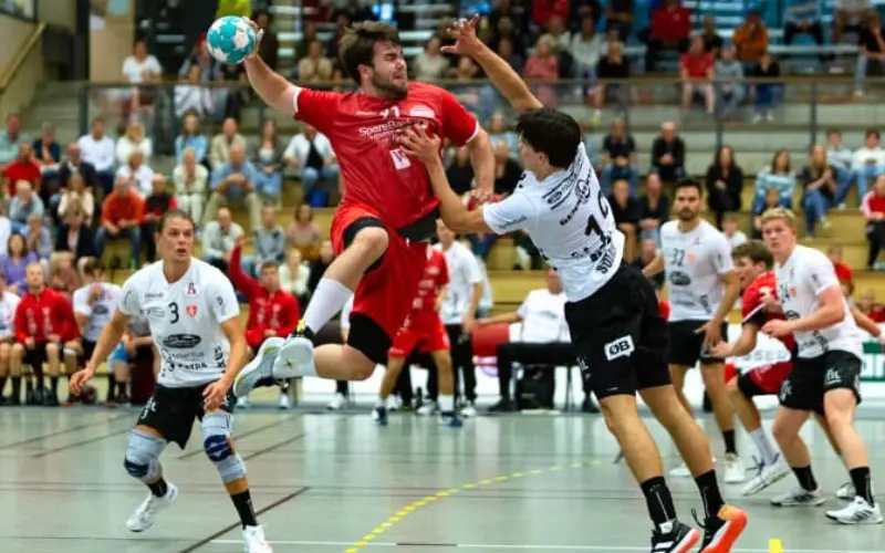Simen Opaker